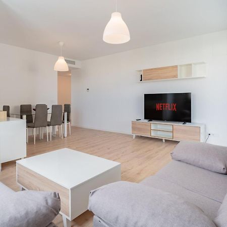 Guestready - Sunny Seaside Escape In Malaga Διαμέρισμα Εξωτερικό φωτογραφία
